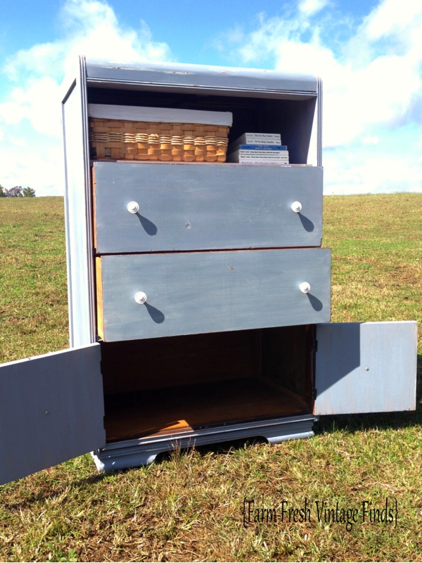 Dried Lavender Chest of Drawers