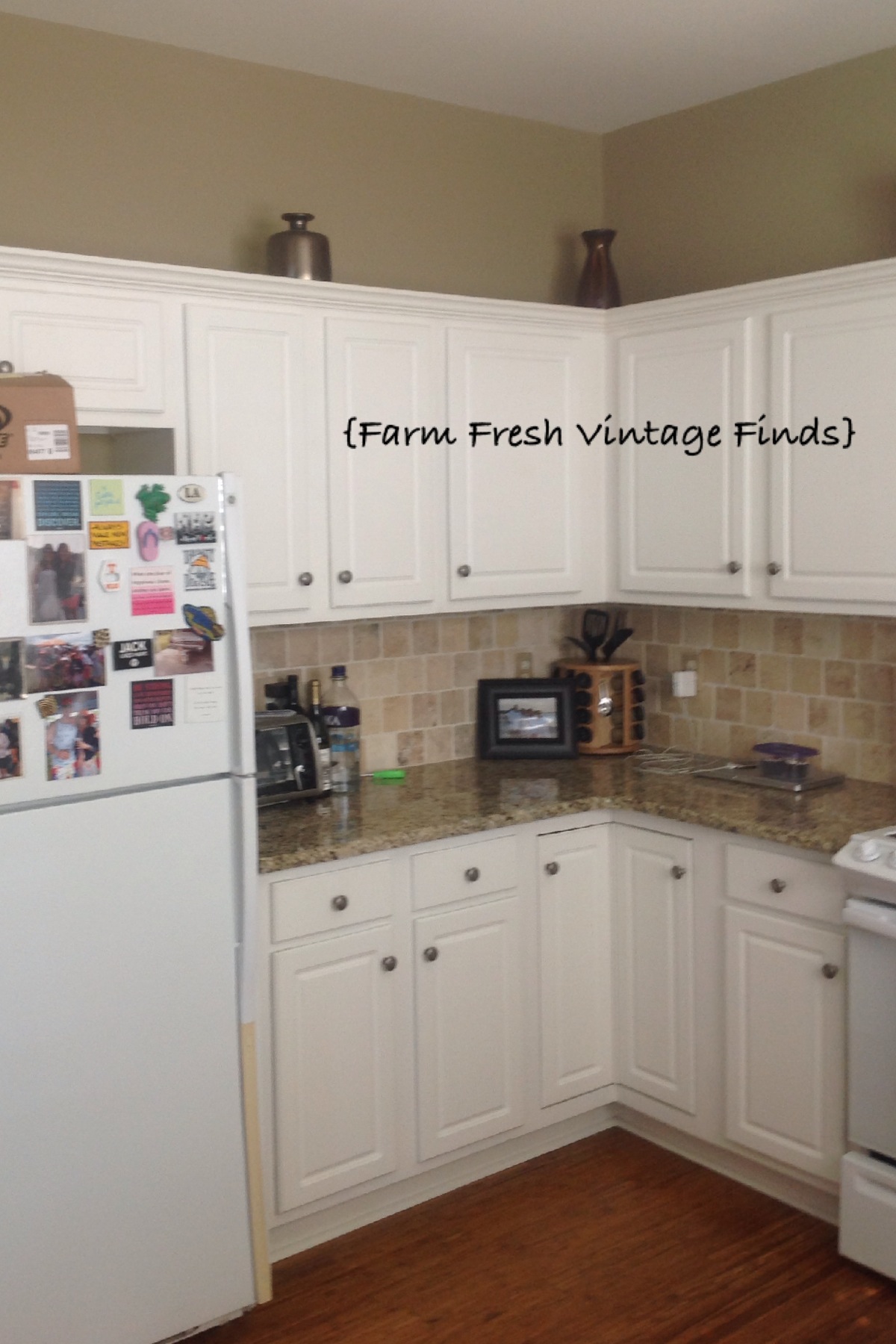 Painting Thermofoil Cabinets With Annie Sloan Part 1 Farm Fresh