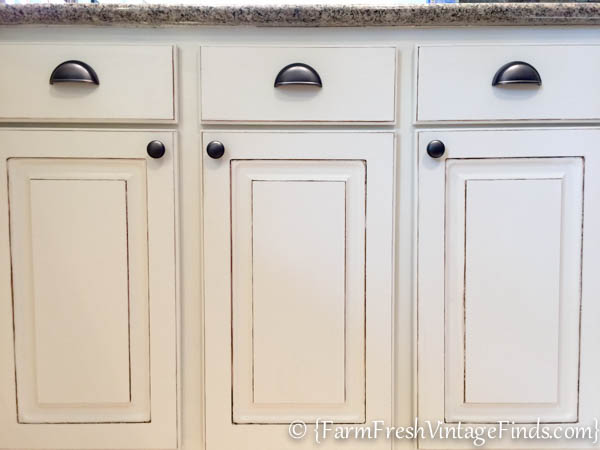 Kitchen Cabinet Refacing on a Budget